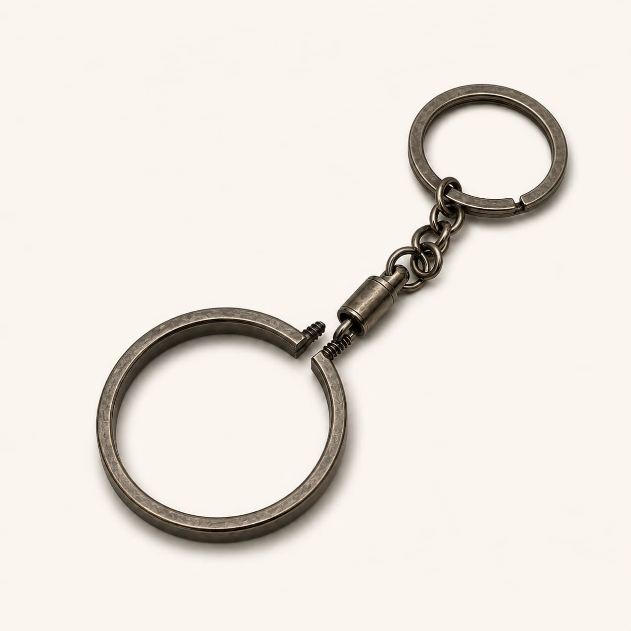 Universal Commemorative Coin Keychain Holder – Vintage Metal Coin Display Key Ring